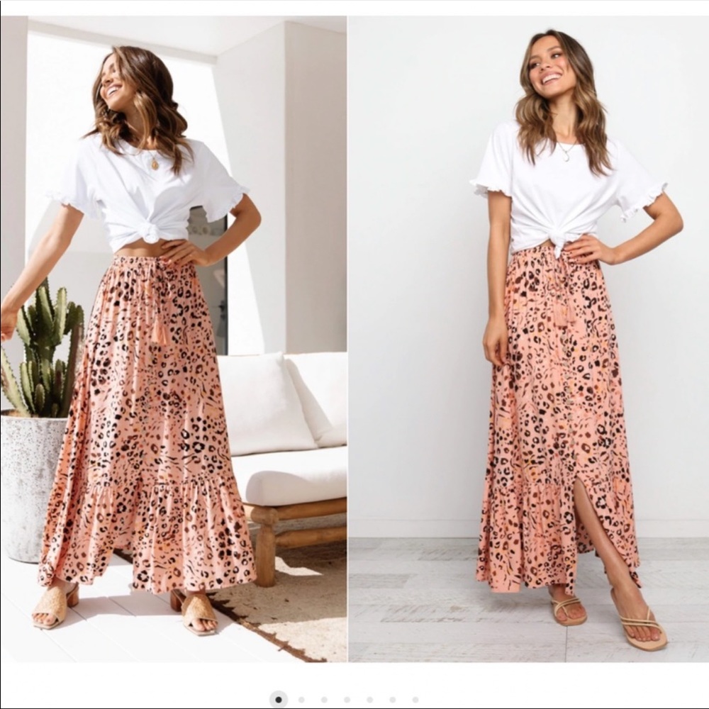 Petal & Pup Halette Leopard Apricot Maxi Skirt